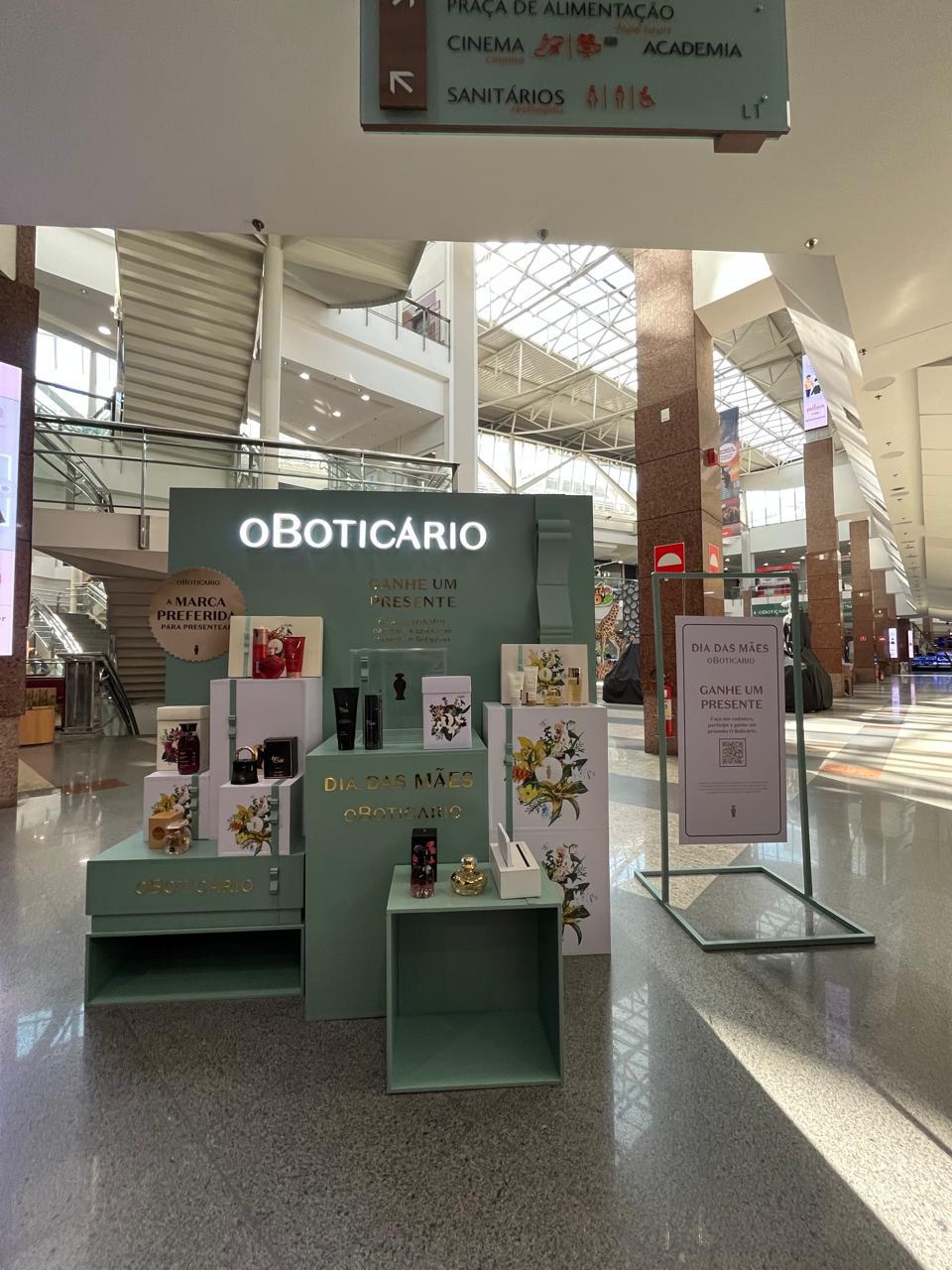 visual merchandising