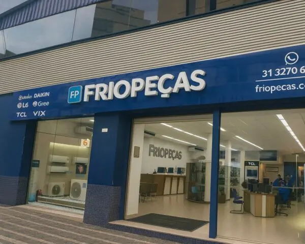 Fachada Frio Peças